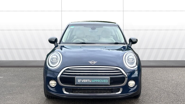 MINI Hatchback 1.5 Cooper Exclusive 5dr Auto Petrol Hatchback